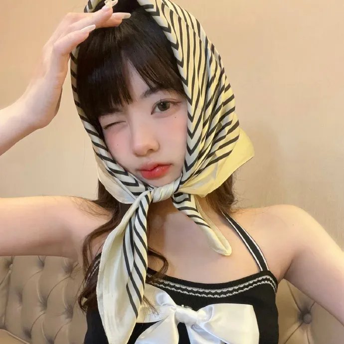 夏日情人封面